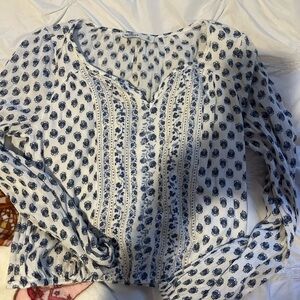 hollister shirt